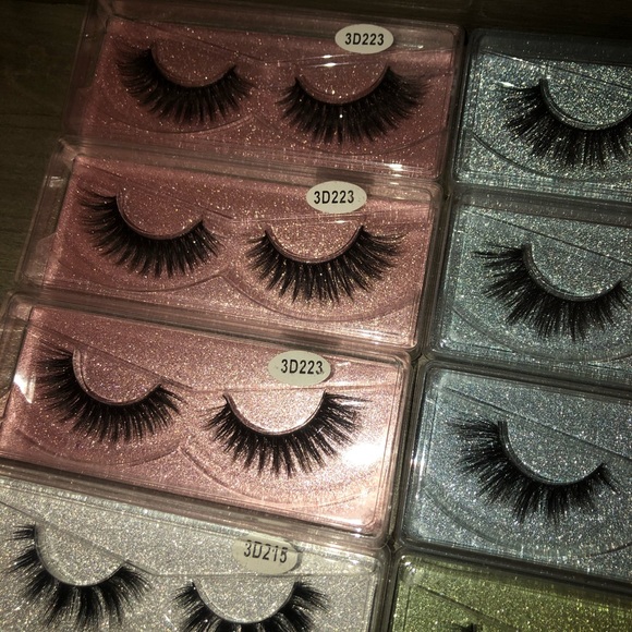 Lash Bundle - Picture 3 of 7